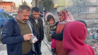 Çocuklardan DİKOya gelen kumbaralar, deprem bölgesine ulaştırıldı