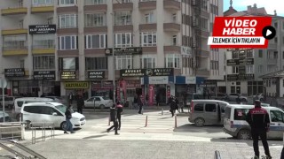 Çorum'da Arkadaşlarını tüfekle öldürdüğü gerekçesiyle iki kişi tutuklandı