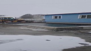 Çorumda deprem paniği, vatandaşlar kendilerini dışarıya attı, kavşaklar kilitlendi