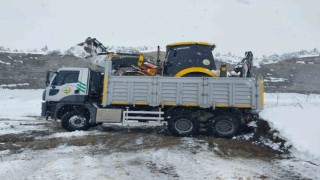 Denizli Bölge Müdürlüğü, deprem bölgesine personel ve iş makineleri gönderdi