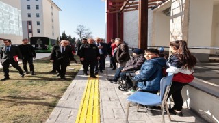 Denizli depremin yaralarını birlikte sarıyor