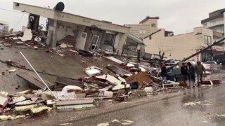 Deprem Adıyamanı yıktı