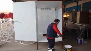 Deprem bölgesi için portatif tuvalet üretimine başlandı