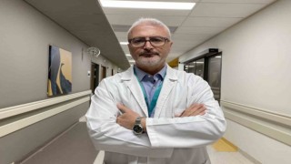 Deprem bölgesinden gelen doktor: Meslektaşlarımın depremzede olmasına rağmen nasıl çalıştıklarını gördüm