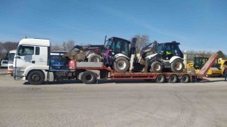 Deprem bölgesine 10 konteyner ev ve 2 iş makinesi kepçe daha