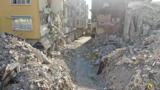 Deprem sonrası eski Antakya evleri yerle bir oldu