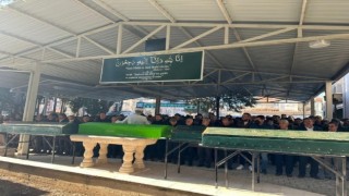 Depremde enkaz altında kalan anne ve 3 çocuğu Burdurda toprağa verildi