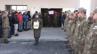 Depremde hayatını kaybeden uzman çavuş ve eşi son yolculuğuna uğurlandı
