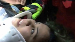 Depremden 24 saat sonra Muğla itfaiyesi kurtardı