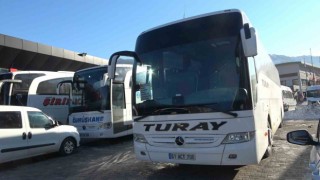 Depremden kaçan Suriyeli depremzedeyi ölüm otobüste yakaladı