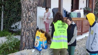 Depremden kurtulan Egenin hayvan sevgisi