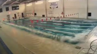 Depremin şiddetiyle havuzda tsunami meydana geldi