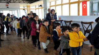 Depremzede çocuklara ‘moral etkinliği