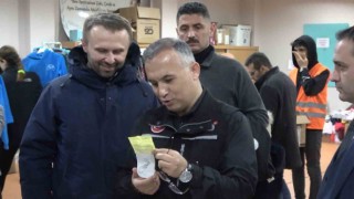 Depremzedeler için Rize seferber oldu