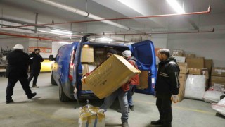 Depremzedeler için seferber olan Esenlerliler yardıma devam ediyor