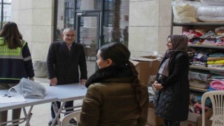 Depremzedeler ihtiyaçlarını Hilal Marketten karşılıyor