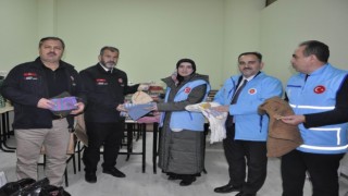 Derebucaktan depremzedelere yardım