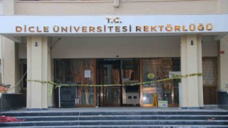 Dicle Üniversitesi rektörlük binası boşaltıldı