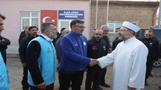 Diyanet İşleri Başkanı Erbaş, Adıyamanda ziyaretlerde bulundu