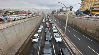 Diyarbakırda vatandaşlar şehri terk ediyor