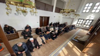 Dumlupınar Abdülhamid Han Camii ibadete açıldı