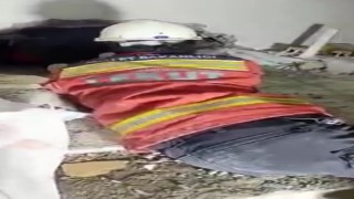 Edirne AFAD gönüllüleri Hatayda enkaz altındaki 2 vatandaşı sağ kurtardı