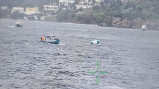 Ege Denizinde göçmen teknesi battı: 4 ölü
