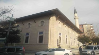 Elazığda bir cami ibadete kapatıldı