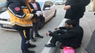 Elazığda otomobilin çarptığı yaya yaralandı