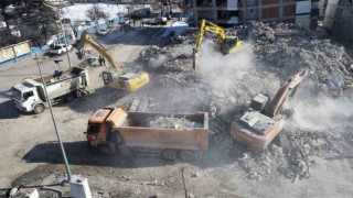 Elbistandaki 400 bina enkazını Samsun Büyükşehir Belediyesi kaldıracak