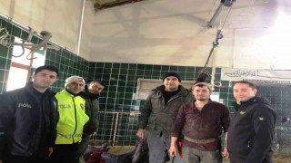 Emetten deprem bölgesine kavurma ve ekmek gönderilecek