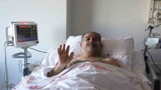 Enkaz altında idrarını içerek 183 saat hayatta kalmış