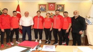 Eray Şamdan Avrupa Şampiyonası için hazırlanıyor