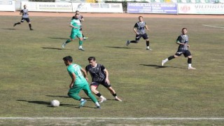 Ermaş Muğlaspor ve Marmaris Gençlikspor depremzedeler için sahaya çıktı