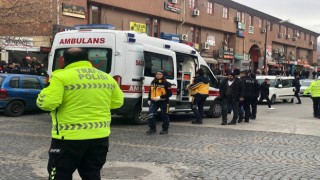Erzincanda silahlı kavga: 3 yaralı