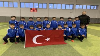 Erzurumsporun miniklerinden duygulandıran hareket