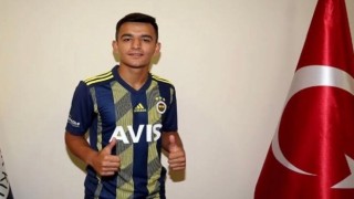 Fenerbahçenin genç futbolcusu Melih Bostan, Eskişehirsporda