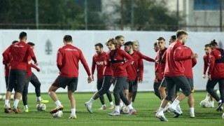 Galatasaray, hazırlıklarına devam etti