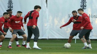 Galatasarayda hazırlıklar devam ediyor