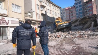 Gaziantepte 27 bin 987 bağımsız birimin ağır hasarlı ve yıkık olduğu tespit edildi
