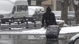 Gaziantepte kar yağışı etkisini sürdürüyor