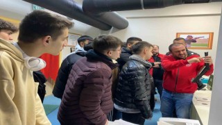 Gençler Bahçeşehir Gençlik merkezini inceledi