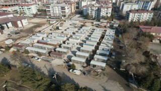 Gökmen Çiçek, Enkazları bitirip pazartesi günü bambaşka bir Elbistana uyanmak istiyoruz