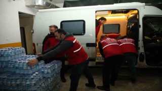 Gölbaşı Belediyesinden deprem sonrası afet bölgesine destek