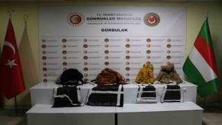 Gümrük Kapısında çocuk montuna saklanmış uyuşturucu ele geçirildi