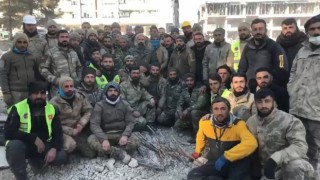 Güvenlik korucuları ve Şenoba Belde Belediyesi ekipleri aralıksız çalışmalarını sürdürüyor