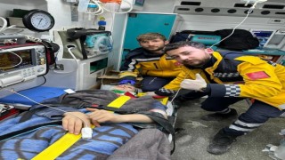 Hakkari UMKE ekibi kurtarmaya devam ediyor