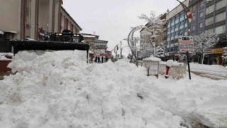 Hakkaride eğitim öğretime bir gün daha ara verildi