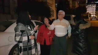 Hatay merkezli iki deprem Alanyayı da sokağa döktü