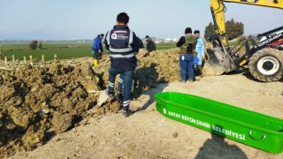 Hatayda cenazeler defnediliyor